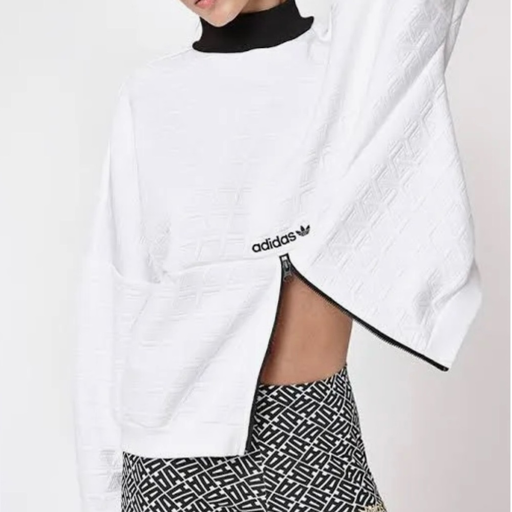 Used Adidas sweatshirt